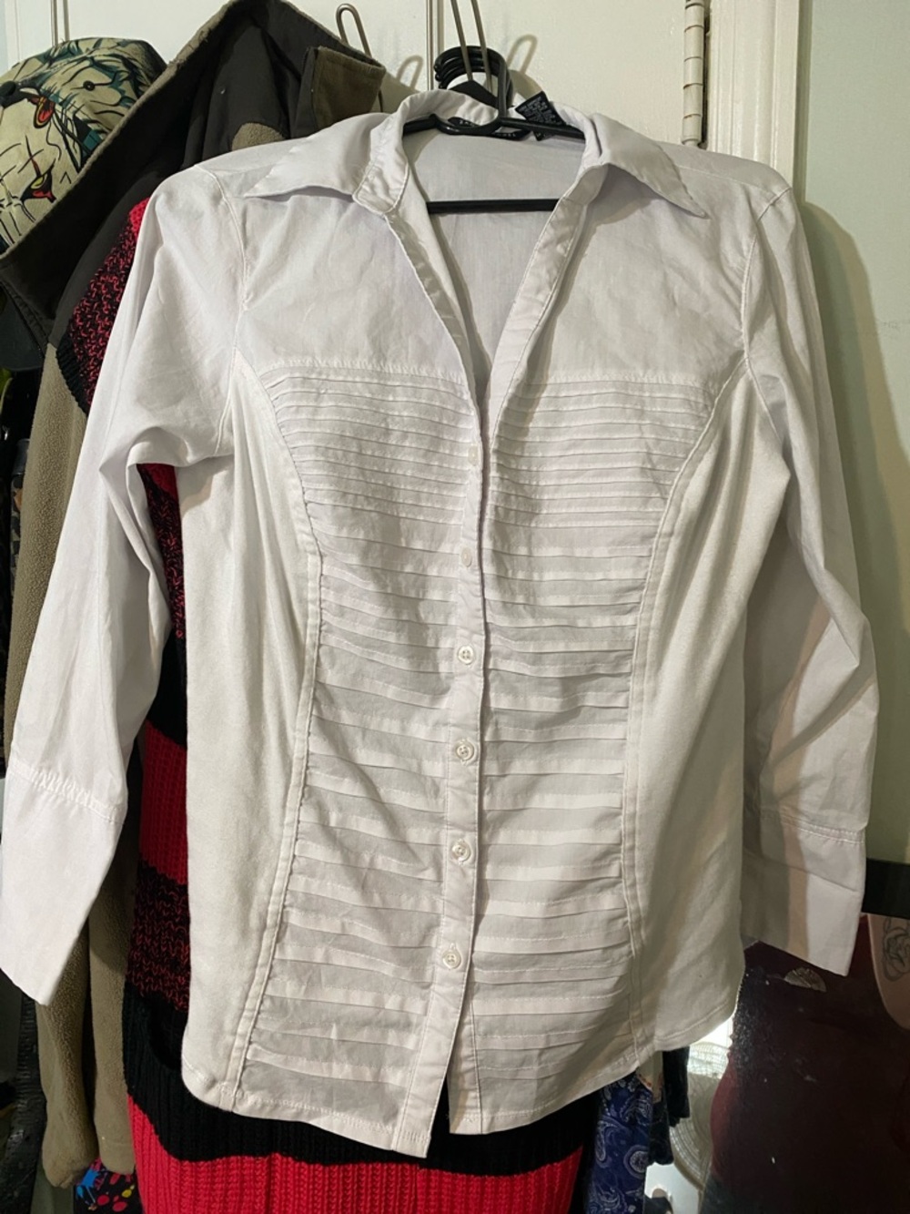 Zac & Rachel White Pintuck Front Button-Up Blouse